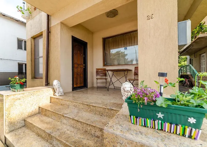 Margo אפורי נורד