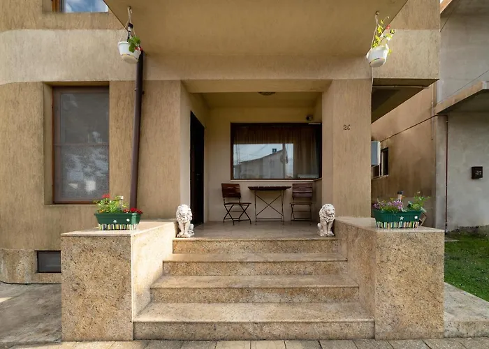 Margo 3* אפורי נורד